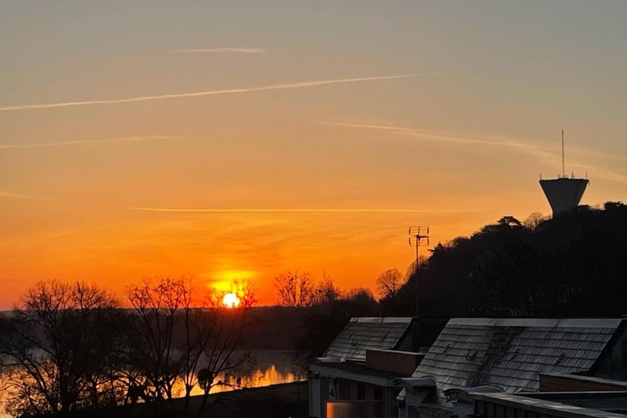 Luxury Apartment With Exceptional View On The Cher River Saint-Avertin Eksteriør bilde